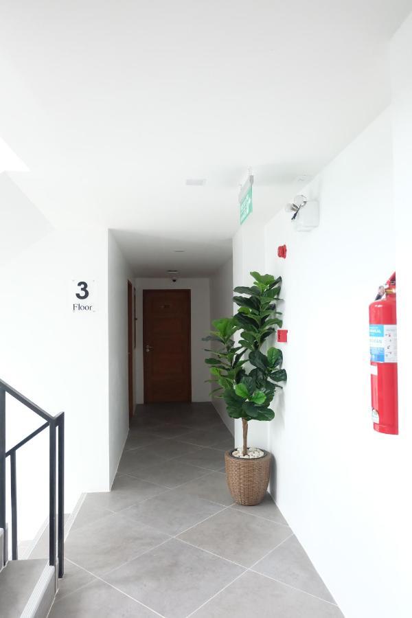 B3 House Ξενοδοχείο Παραλία Καμάλα Εξωτερικό φωτογραφία