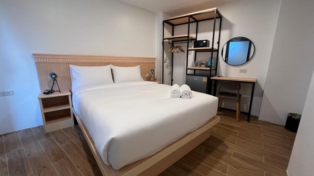 B3 House Ξενοδοχείο Παραλία Καμάλα Εξωτερικό φωτογραφία